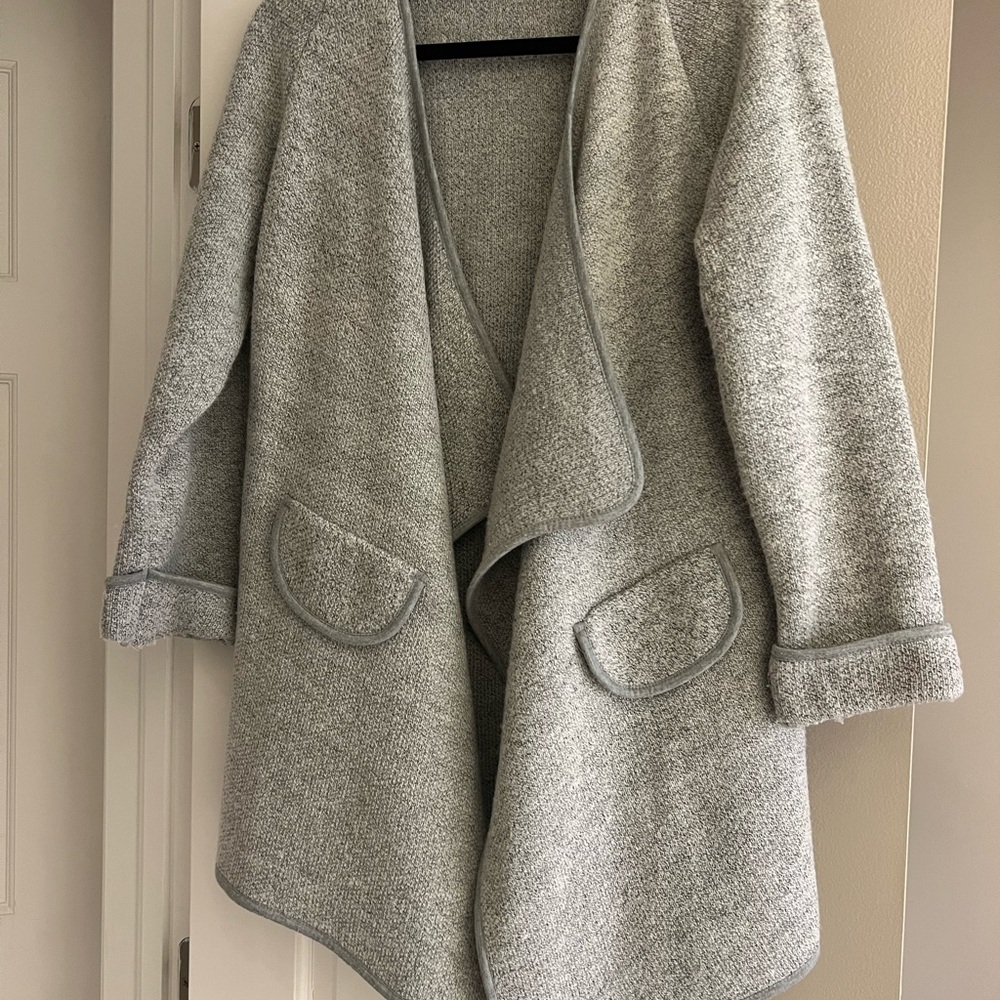 Goodnight Macaroon Light Gray Knit Cardigan